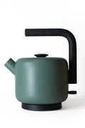 Fellow Clyde Kettle white background