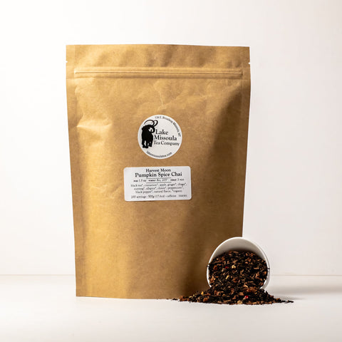 Bag of Lake Missoula Tea Company's Harvest Moon Pumpkin Spice Chai tea in 500g packaging with autumn-themed design.