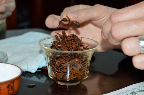 Lake Missoula Tea Company's Puerh Earl Grey tea in a traditional oolong-style Chinese tea image.
